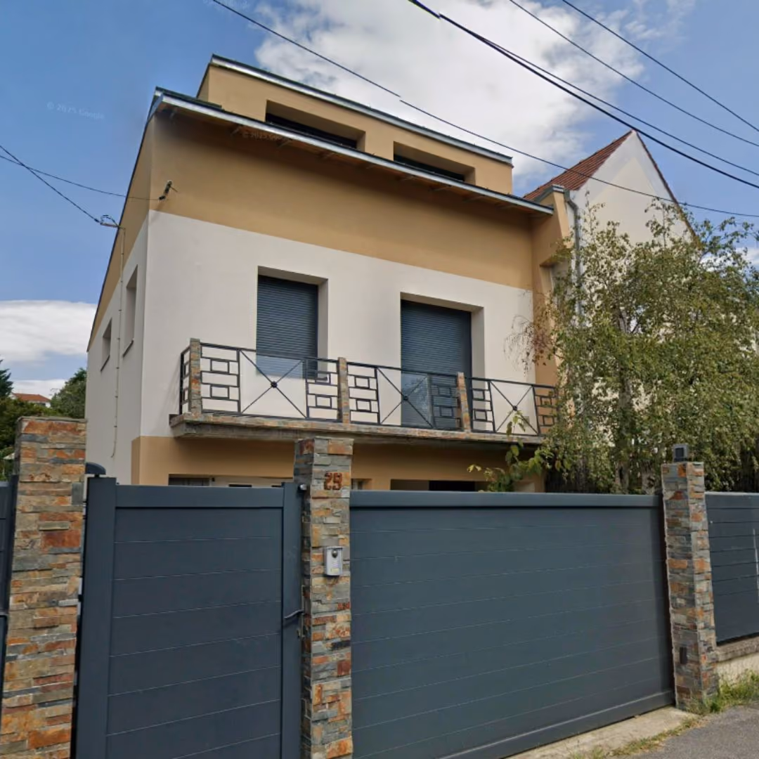 Maison en chantier dans le Val-de-Marne
